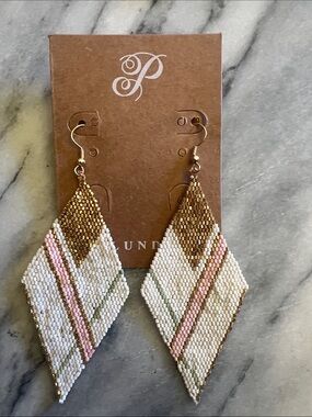 Plunder Pink, White & Gold Diamond Seed Bead Drop Earrings